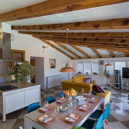 Apartments Carol Royal 챠브타트 외부 사진
