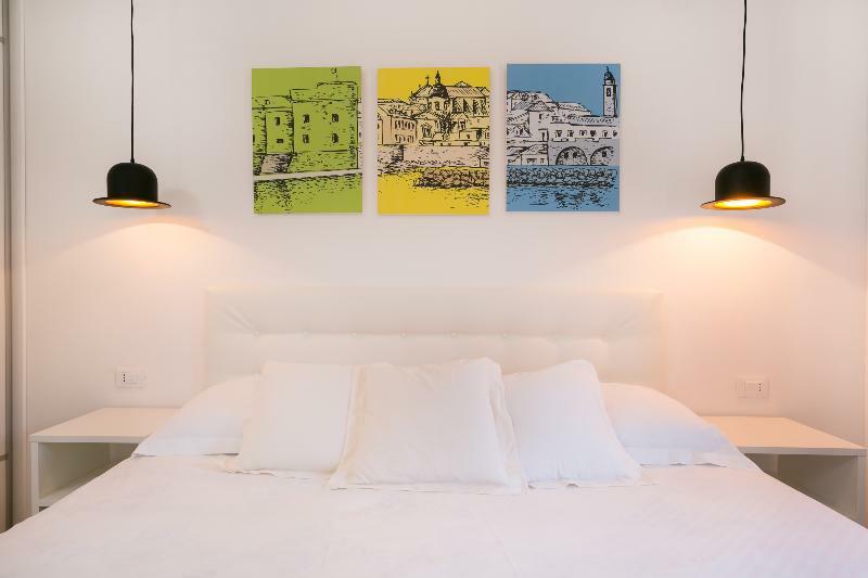 Apartments Carol Royal 챠브타트 외부 사진